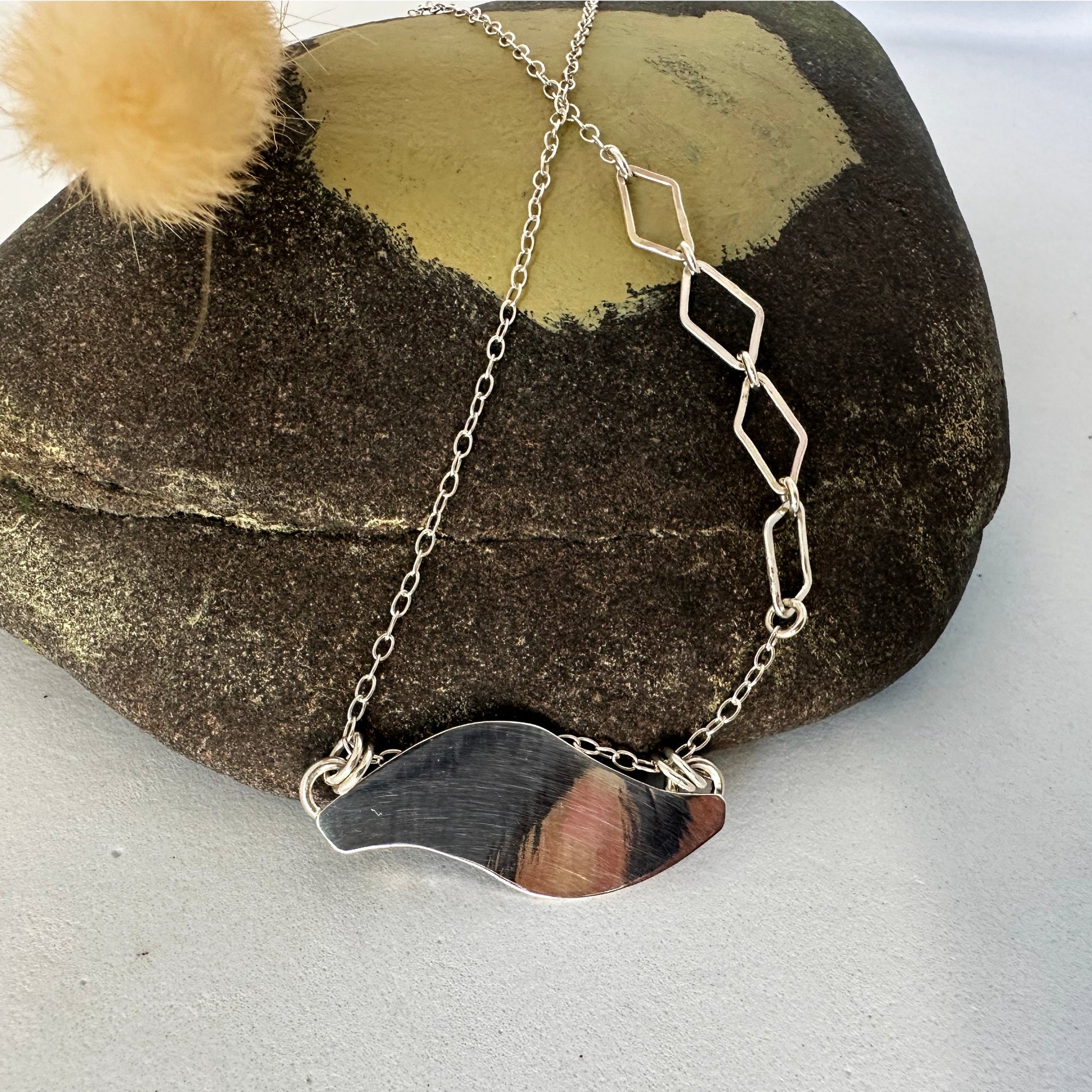 "Pendentif plaque argent Yeleen - collier artisanal chaîne forçat 42cm"