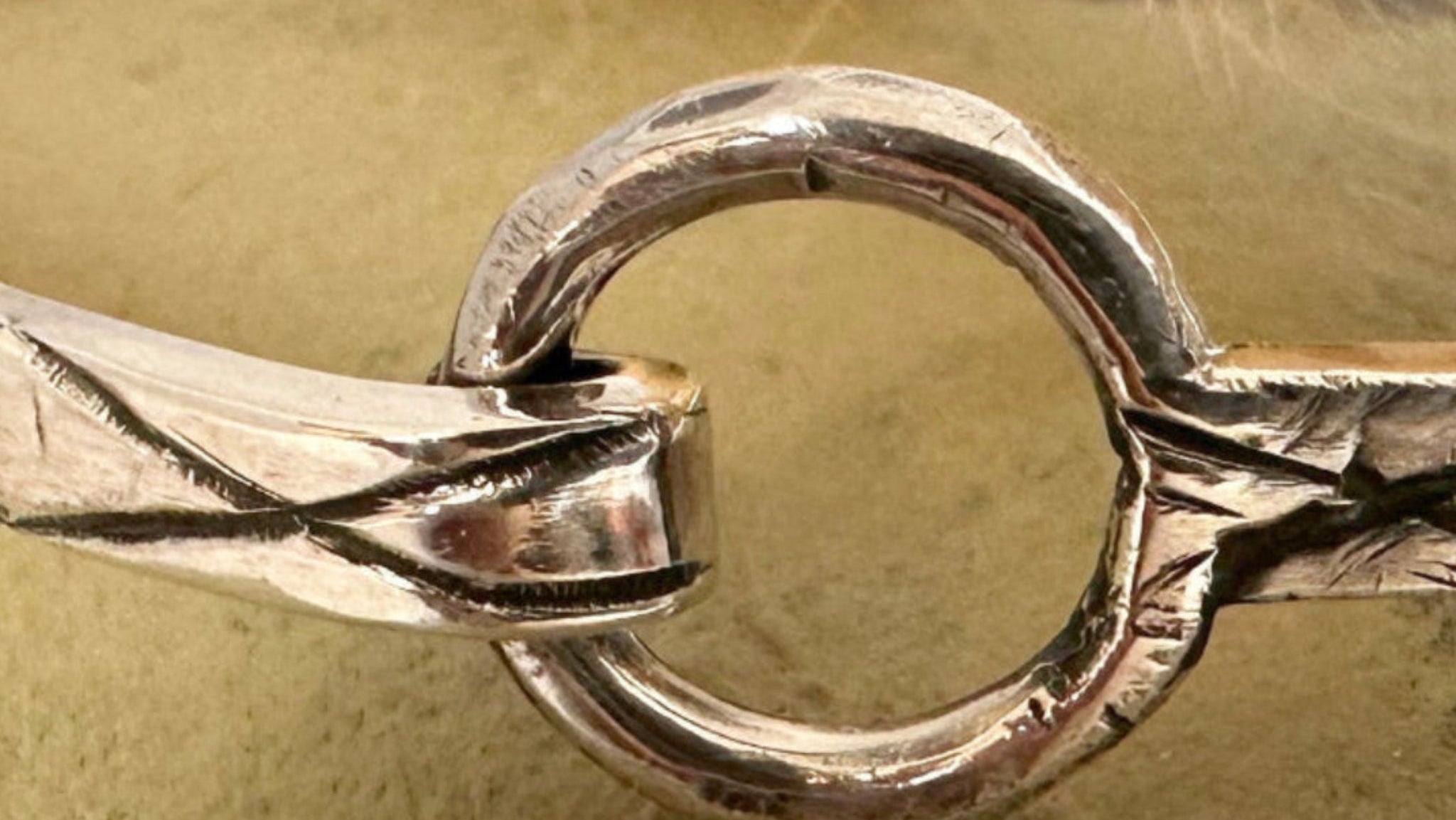 "Bracelet manchette fine Simba en argent 925 - motif losange estampillé EMIKemi"