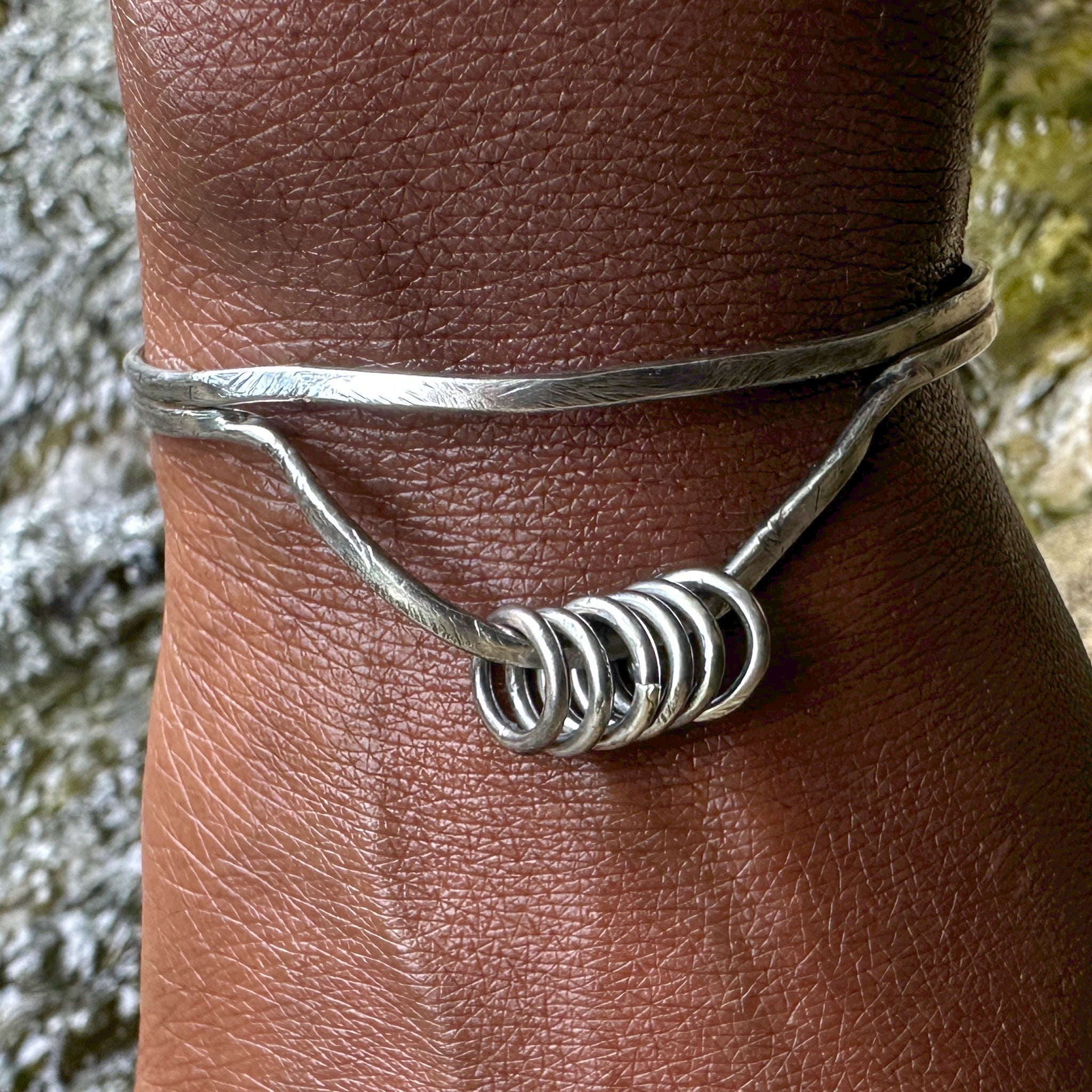 Bracelet en argent avec 6 anneax