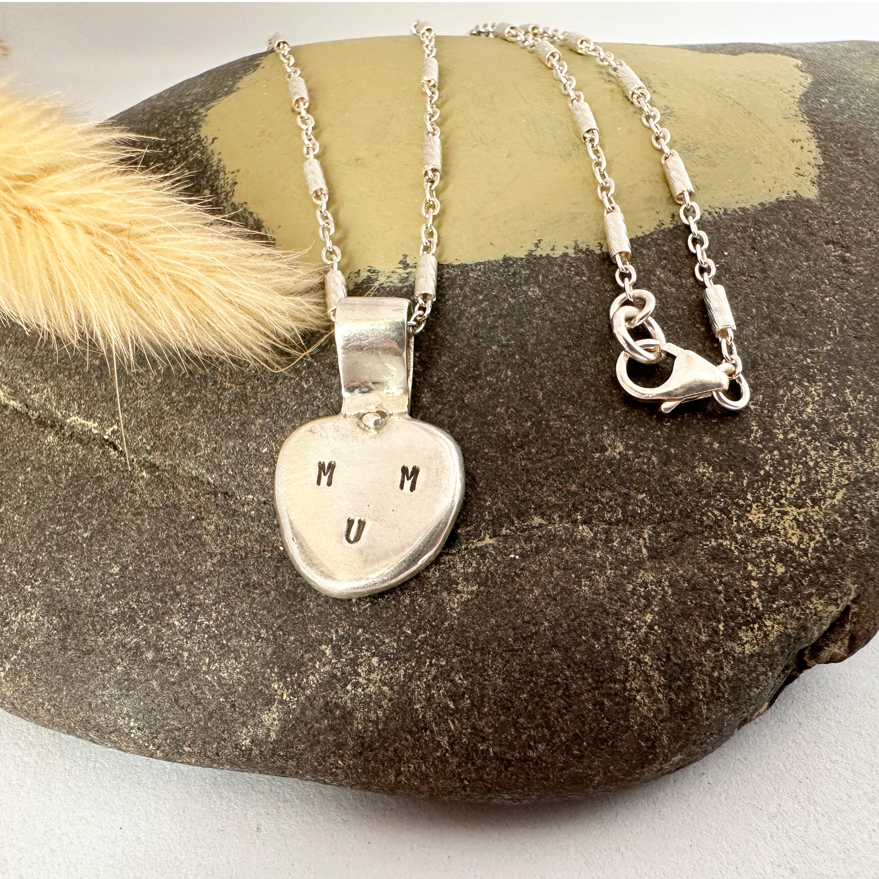 "Collier fête des mères Meyya argent 925 - pendentif MUM estampillé EMIKemi"