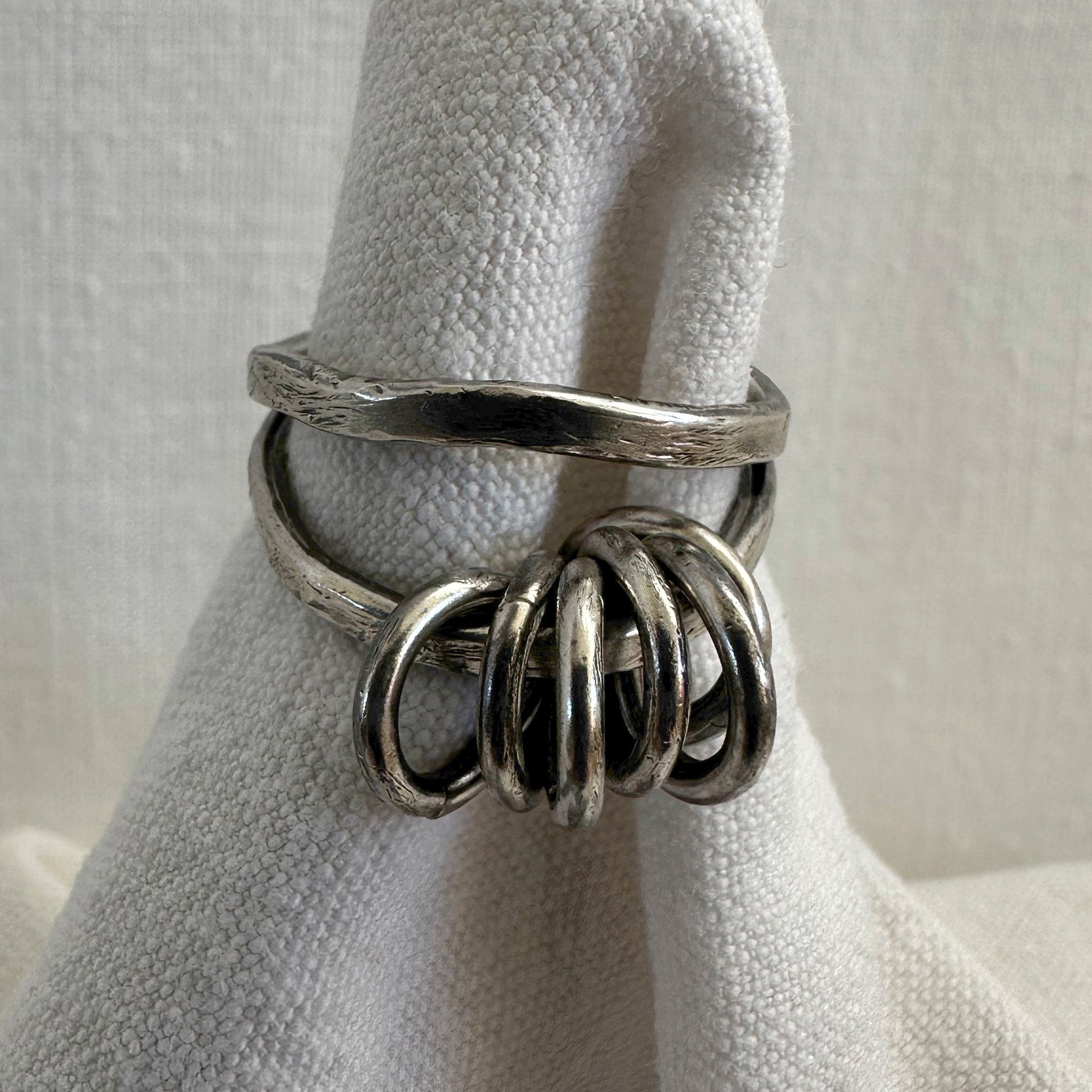 "Bague Zahra en argent 925 - anneaux multiples irréguliers avec 6 petits anneaux EMIKemi"